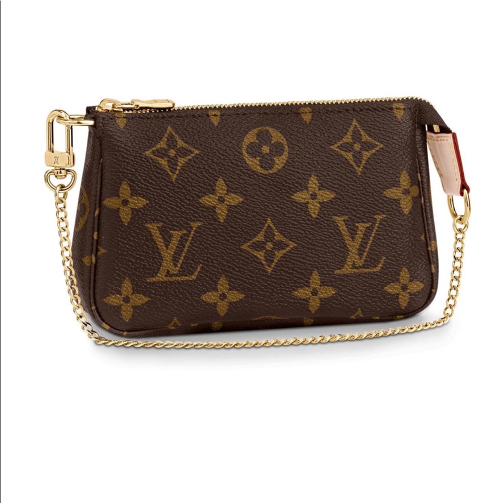 Louis Vuitton Pochette with Monogram print